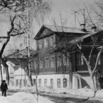 Коммунистическая (Орловская), 33 и 33а. Фото А. Г. Тинского, 1989 г. ЦГАКО